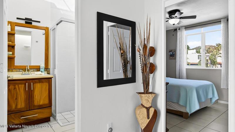 20251206043106444145000000 o