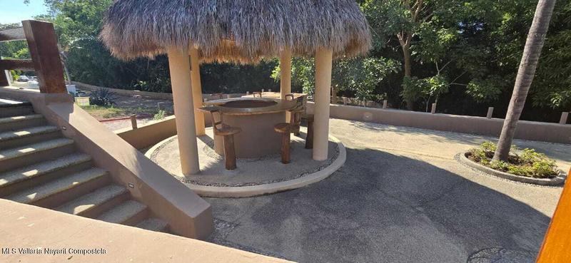 20251213173458484213000000 o