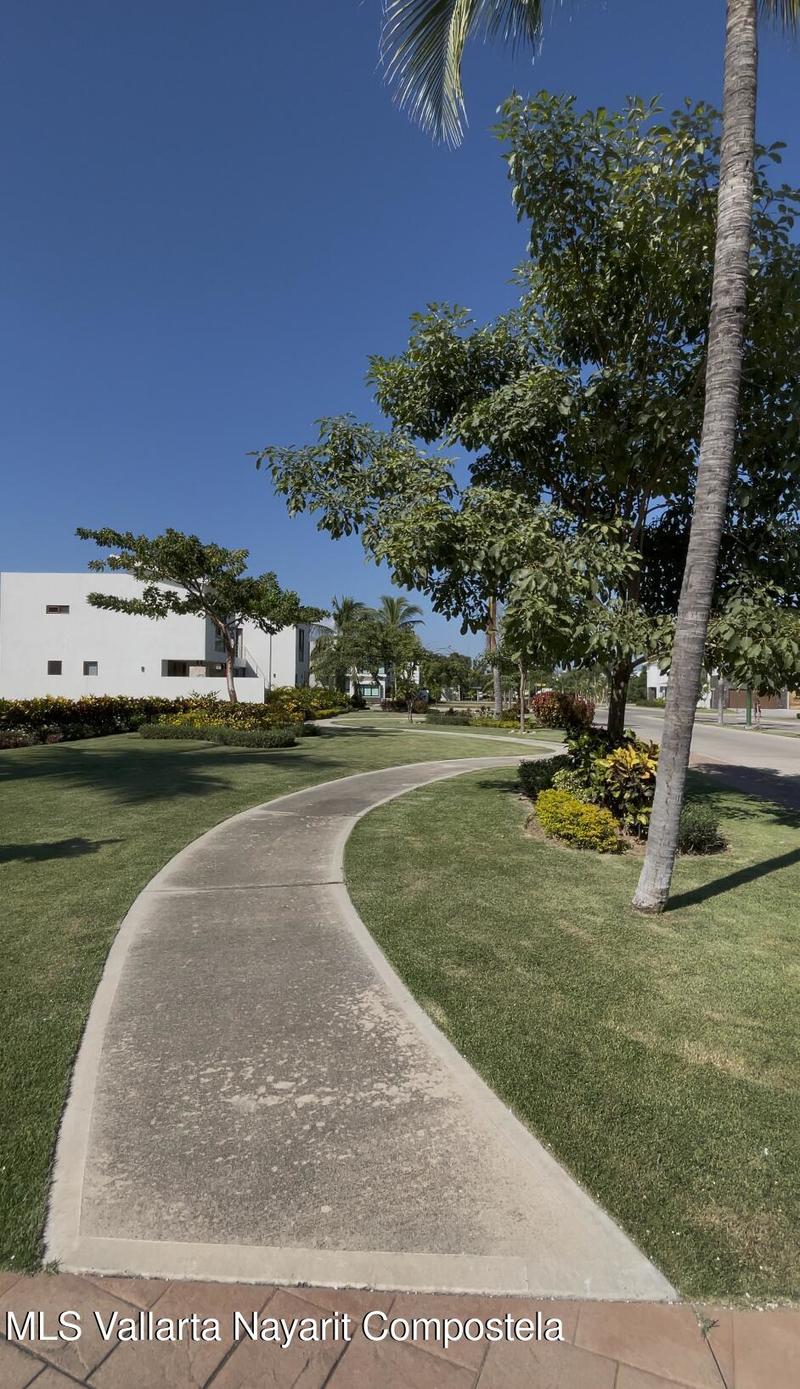 20251122190811044056000000 o