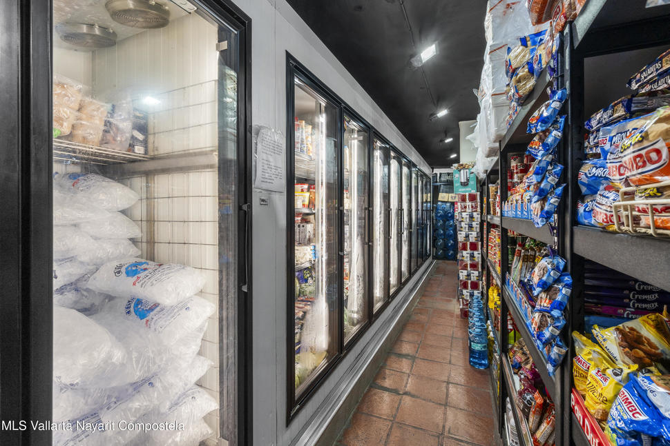 20250618203426083175000000 o