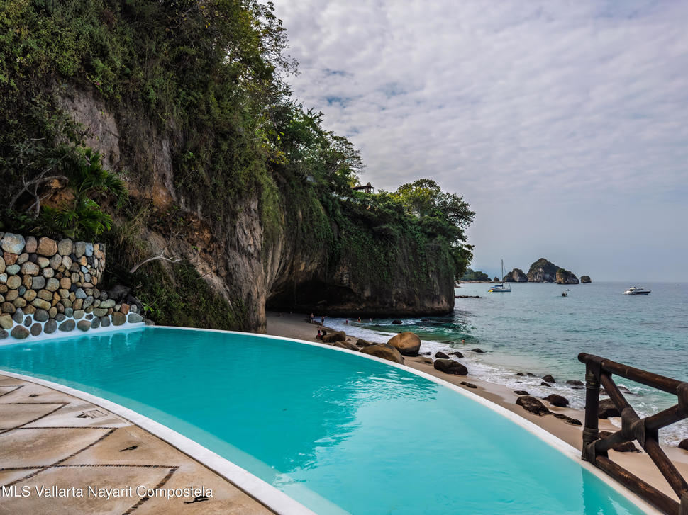 20251203231137459904000000 o