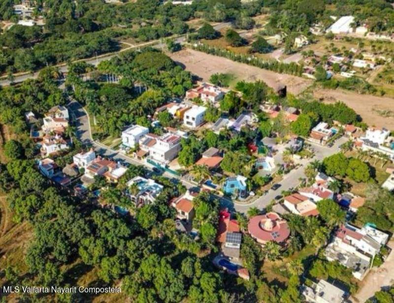 20251014041951191828000000 o