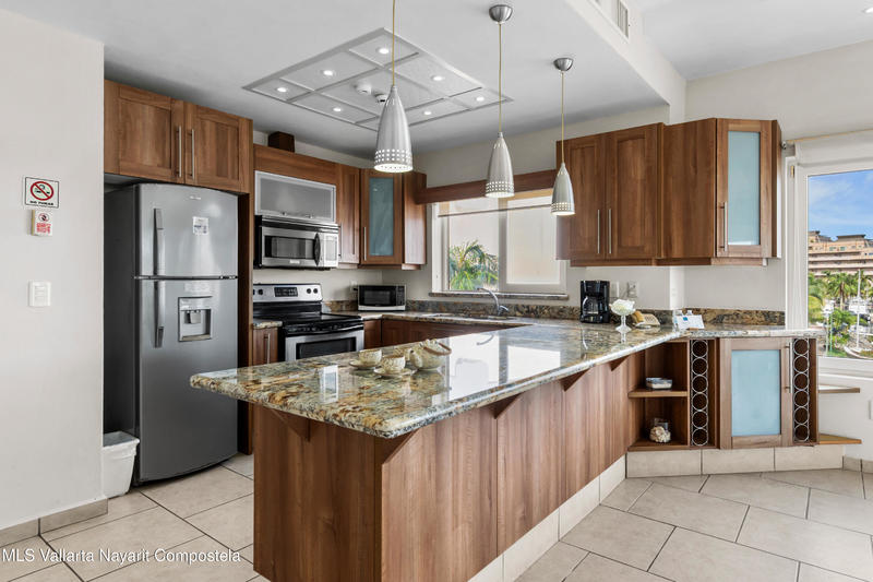 20251226214400006906000000 o