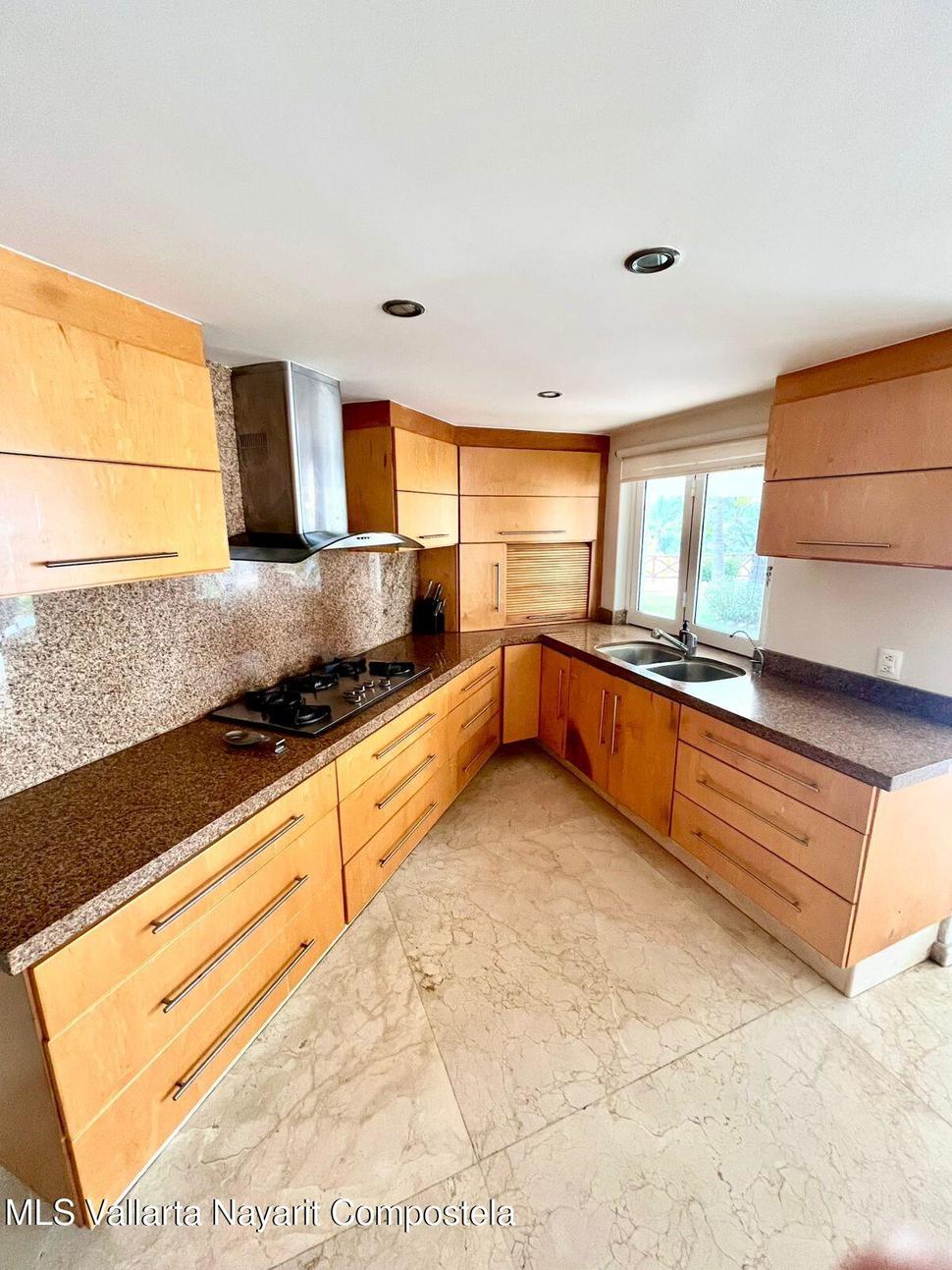 20260128231731143982000000 o