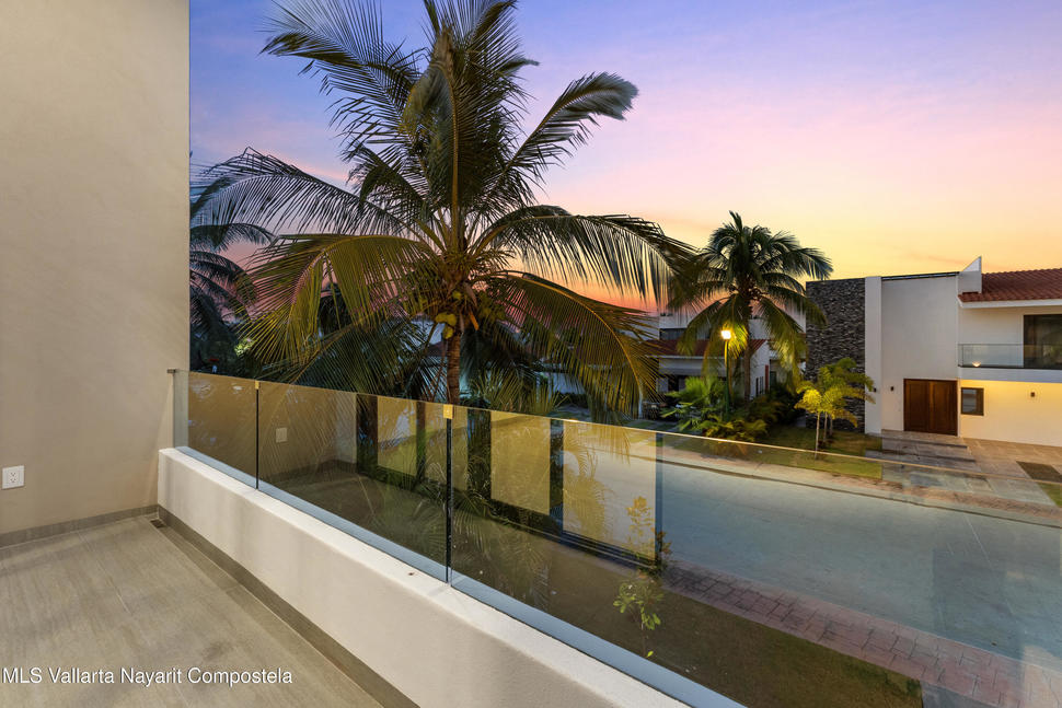 20251028044039665142000000 o