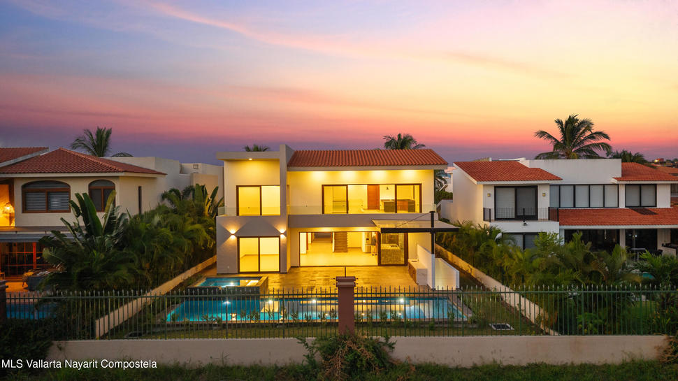 20251028044229808240000000 o