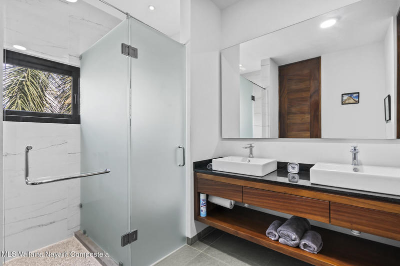 20260204190024651826000000 o