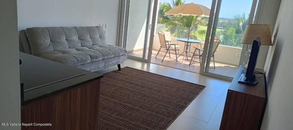 20251016223514569955000000 o