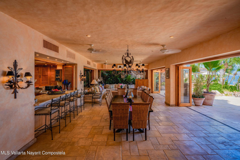 20250806213148162228000000 o