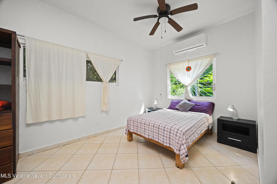 20251107215733770809000000 o