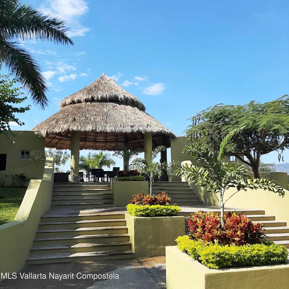 20260210193455128615000000 o