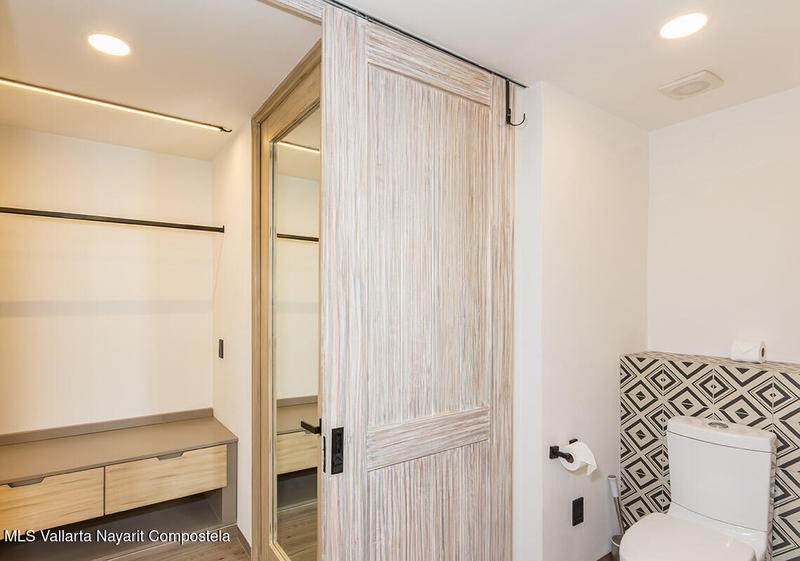 20251208181543676989000000 o