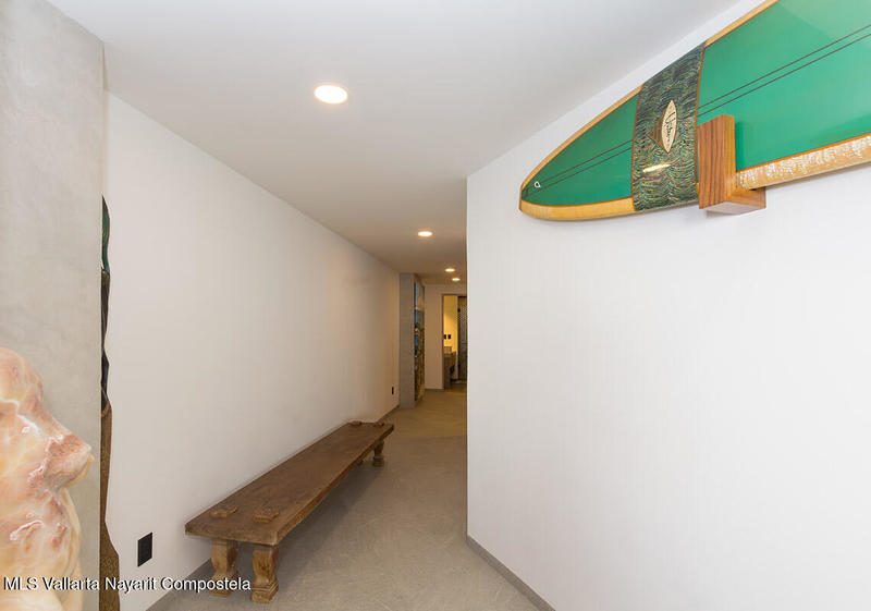 20251208181547078488000000 o