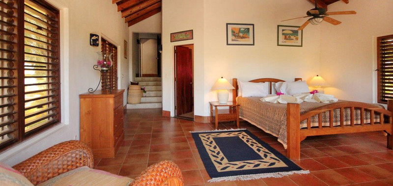 Antigua villa 19 08