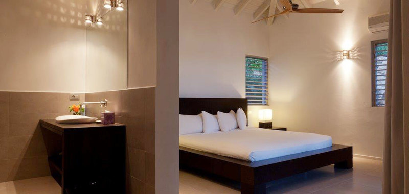 Antigua villa 20 17