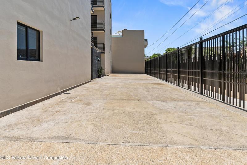 20250905120759437076000000 o