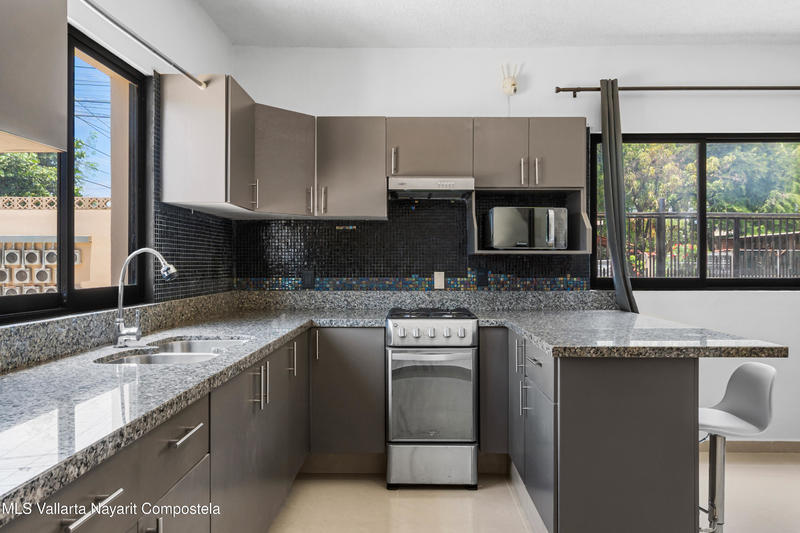 20250904223615296494000000 o