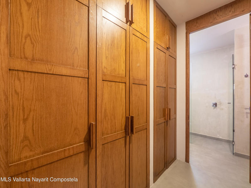 20250616215948083325000000 o