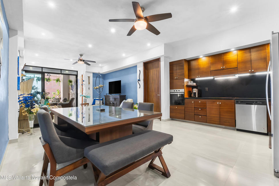 20251211203916192788000000 o