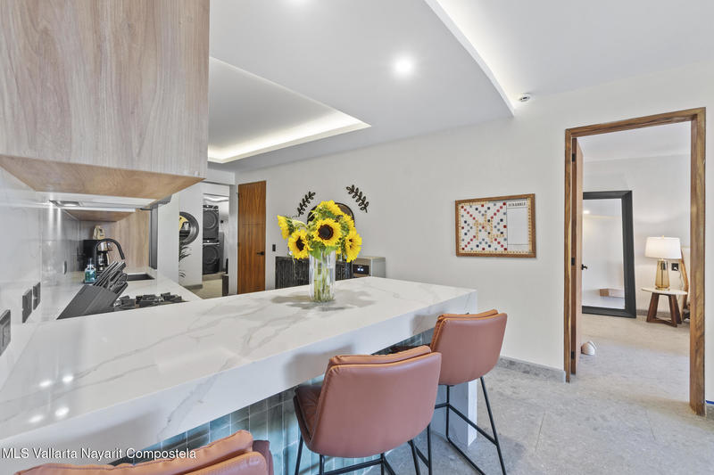 20251208173713393395000000 o