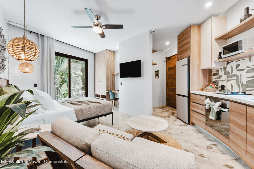 20251210151944670556000000 o