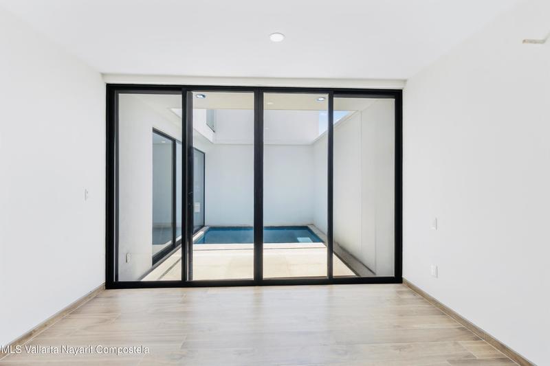 20251222200643403413000000 o