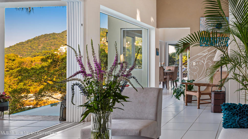 20251212200759801549000000 o