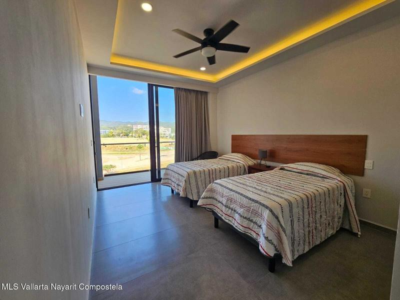 20251219220856704879000000 o