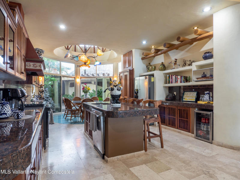 20250707233644775817000000 o