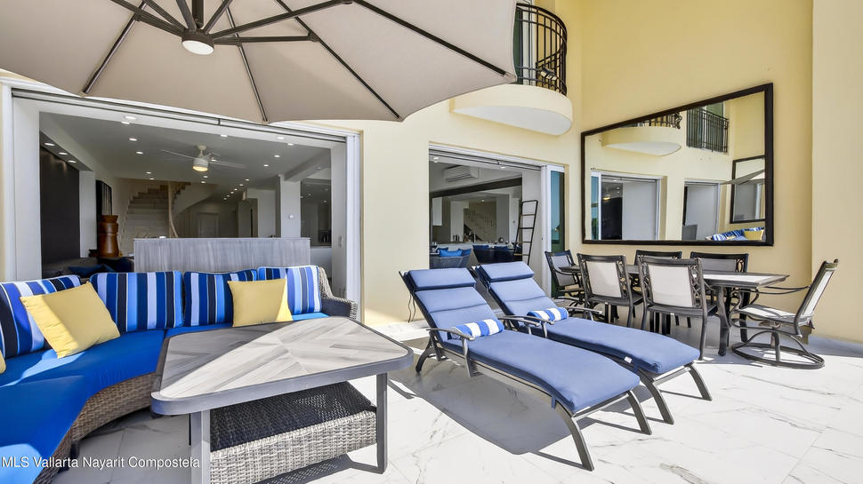 20251215203653962886000000 o