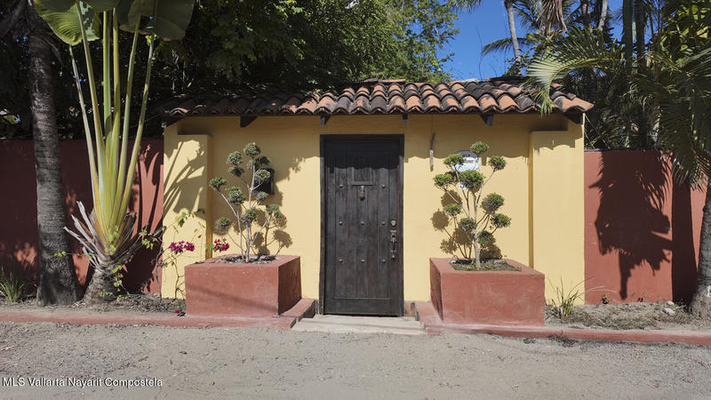 20251221201850077008000000 o