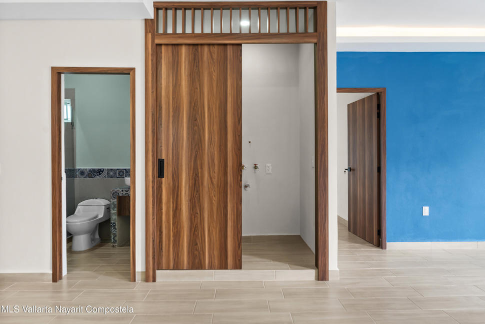 20251203212530709264000000 o