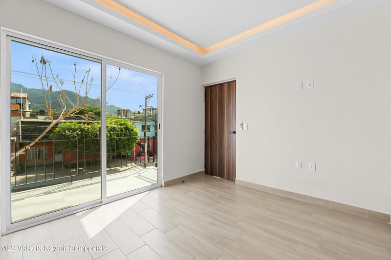 20251203204121304904000000 o