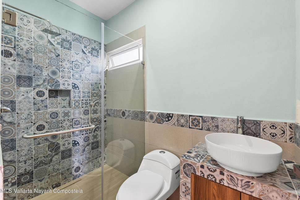 20251203225820052941000000 o