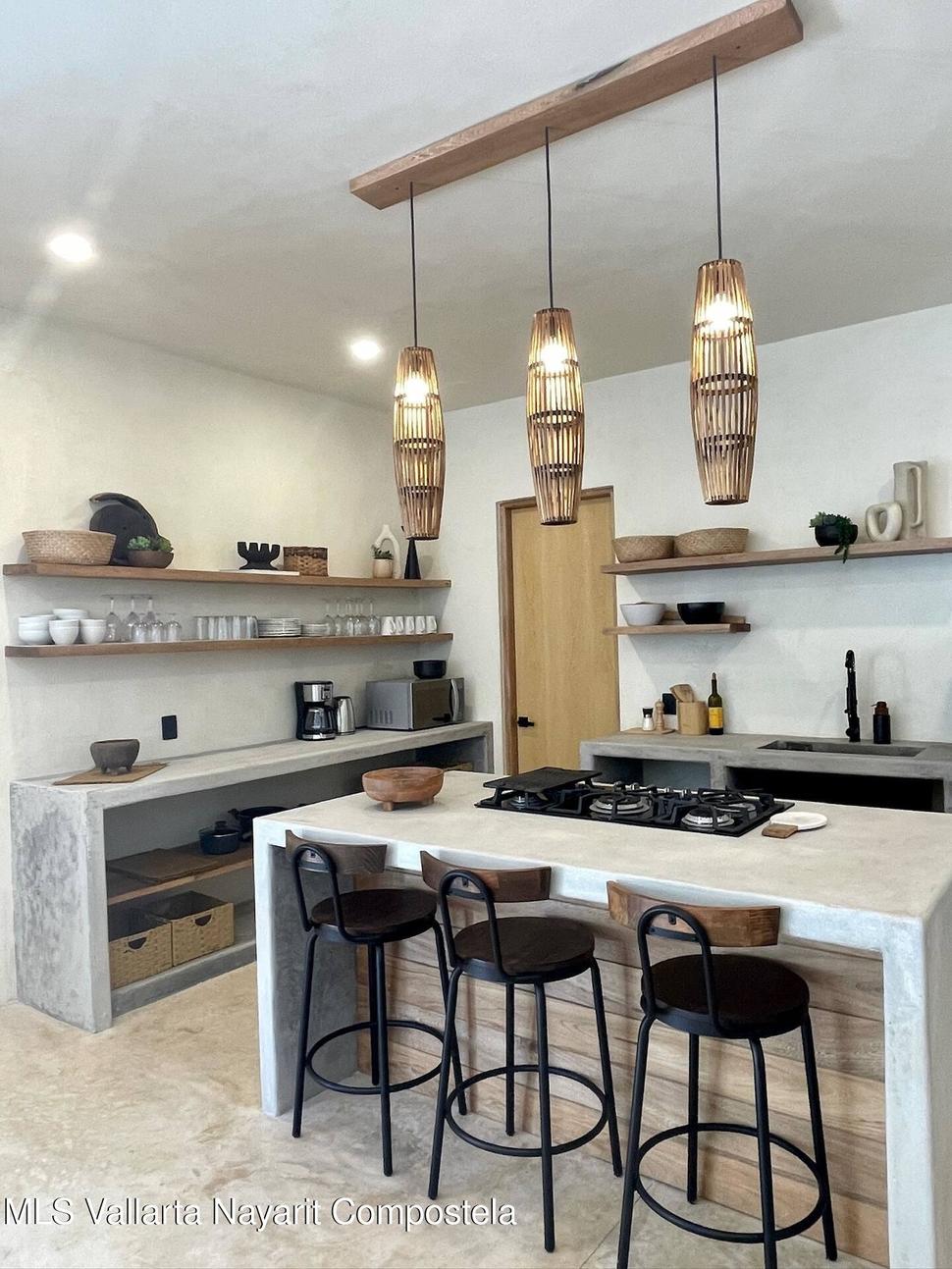 20251002185739292966000000 o