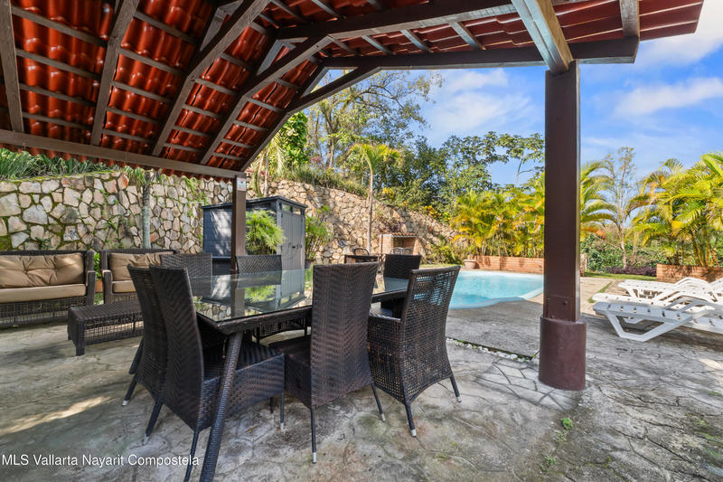 20251215234629587048000000 o