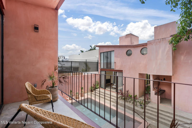 20251010180513564979000000 o