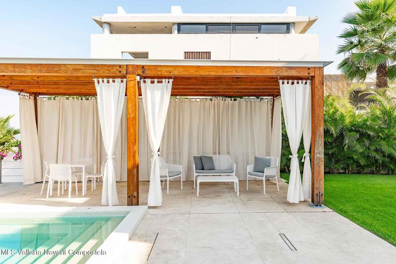 20251215203321907690000000 o