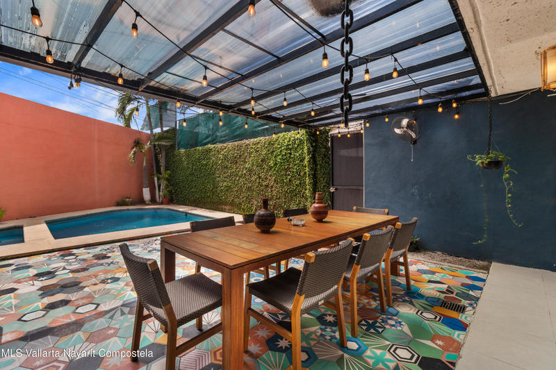 20251021163253948837000000 o