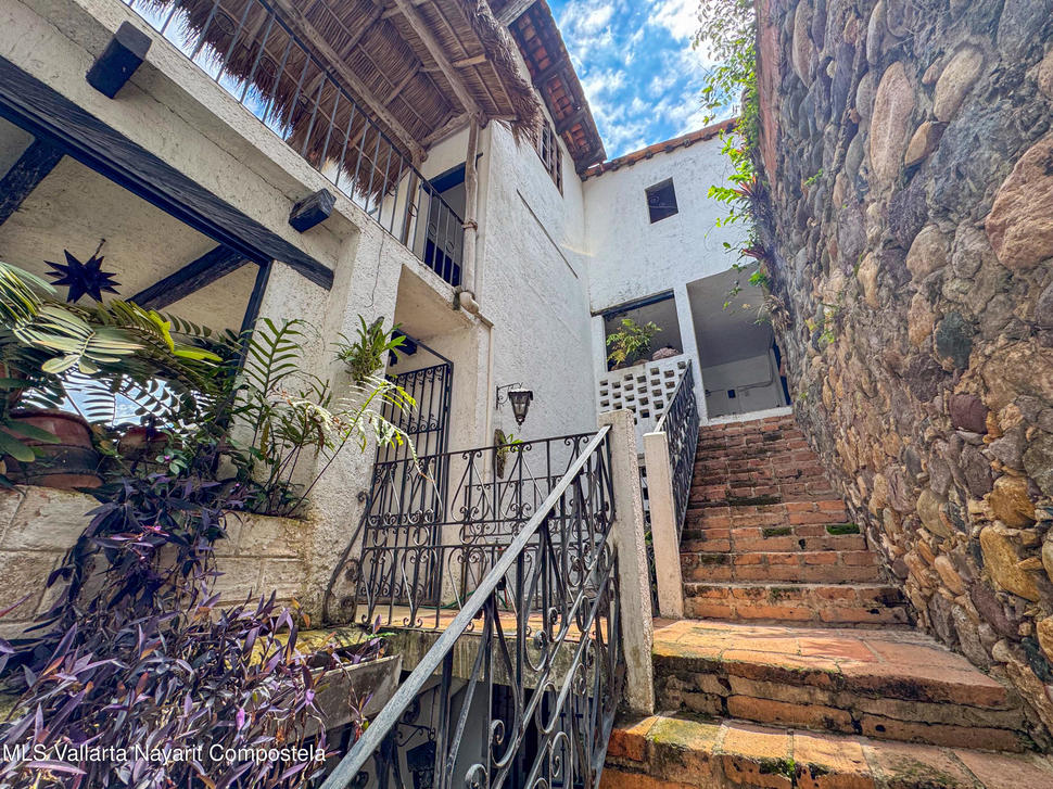 20251230013715595628000000 o