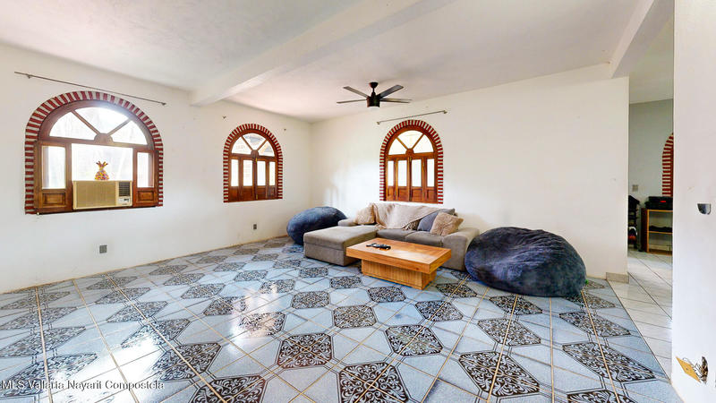 20250911172304622817000000 o