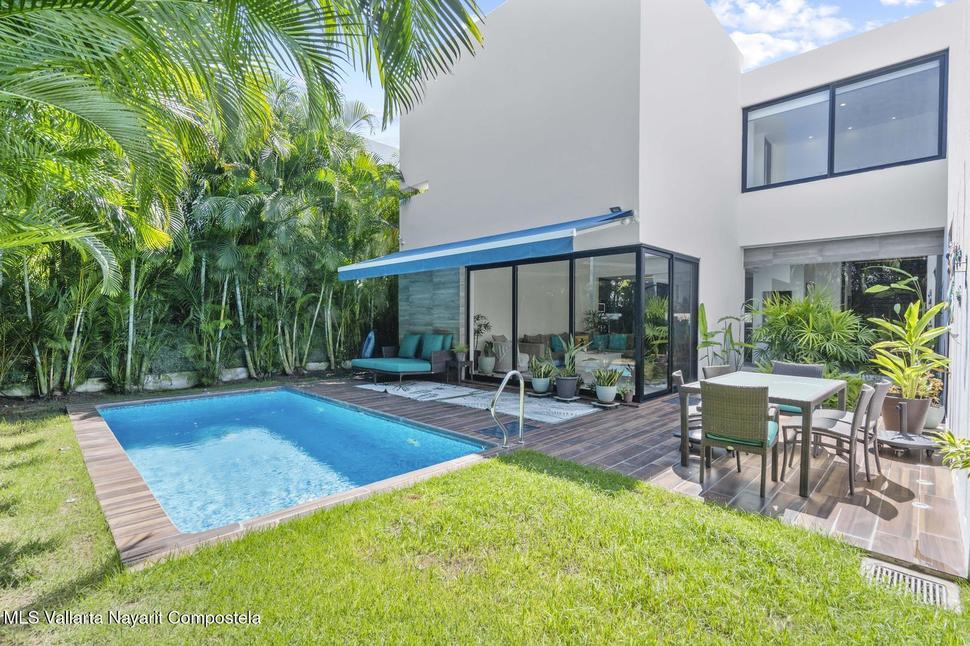 20251016220608897531000000 o