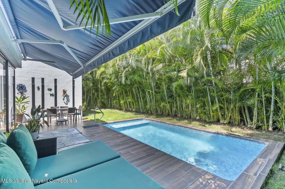 20251016220629196653000000 o