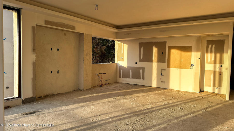 20251219222800326700000000 o