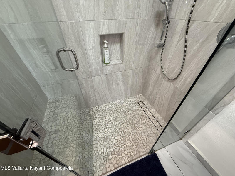 20251204184156692150000000 o