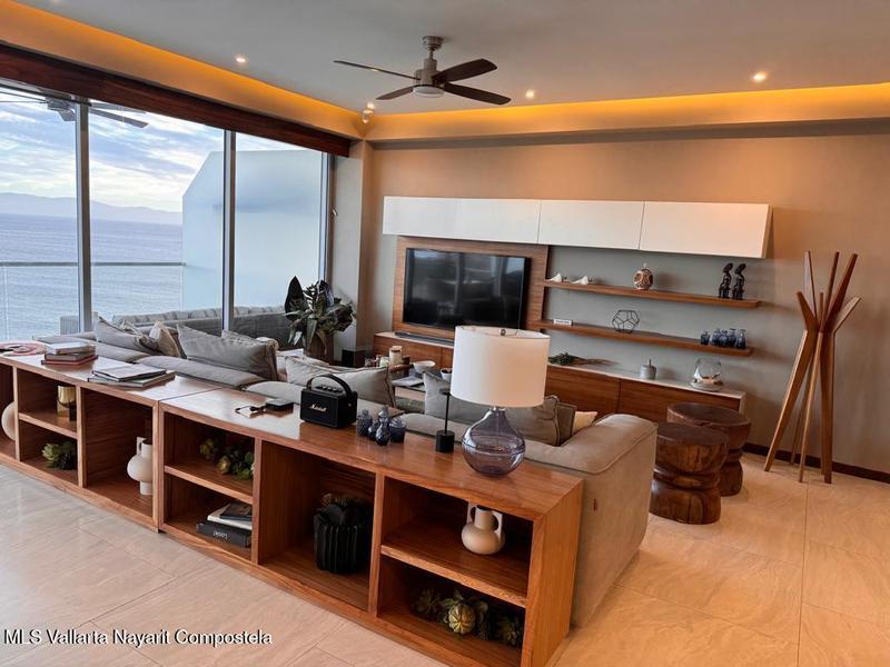 20251002190237971072000000 o