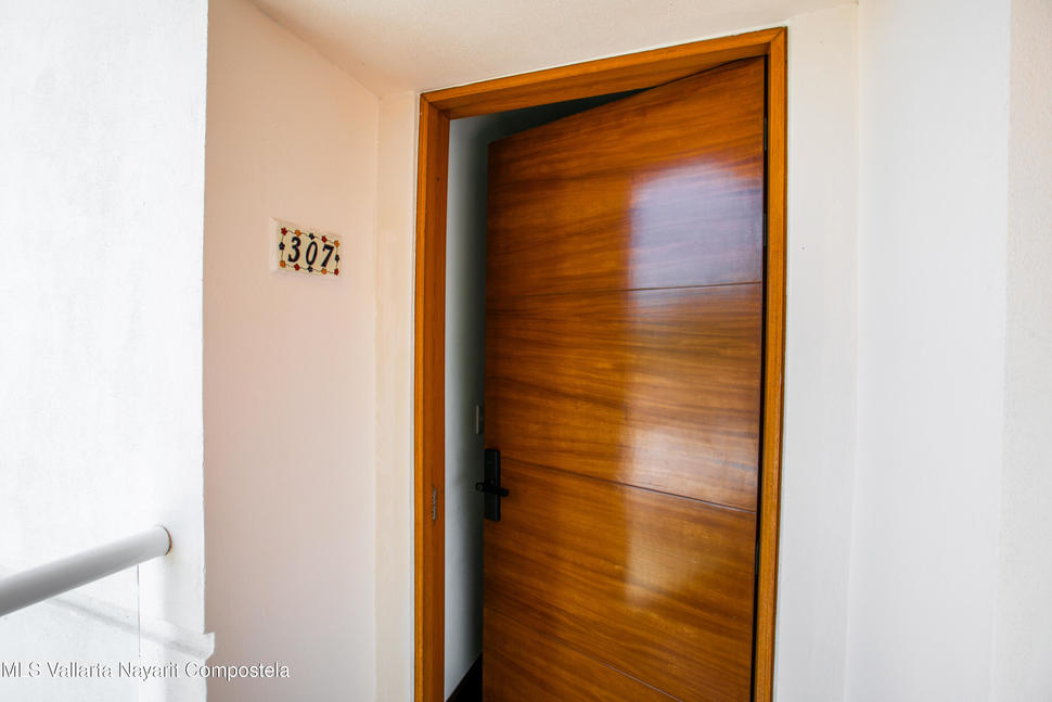 20251021220850141249000000 o