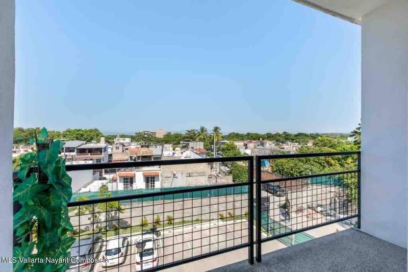 20250820180509353947000000 o