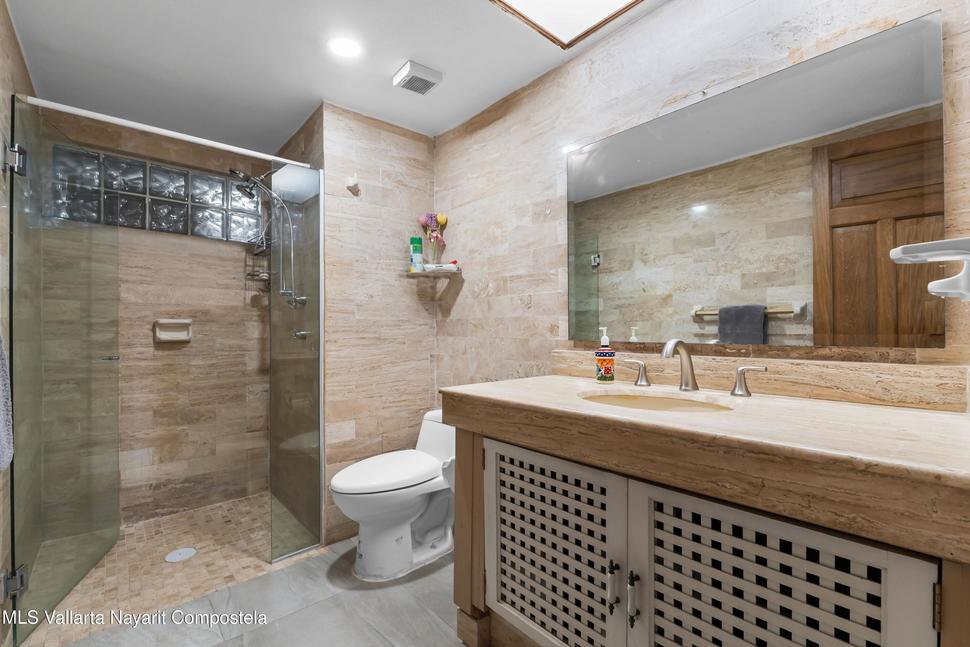 20251218220929560322000000 o