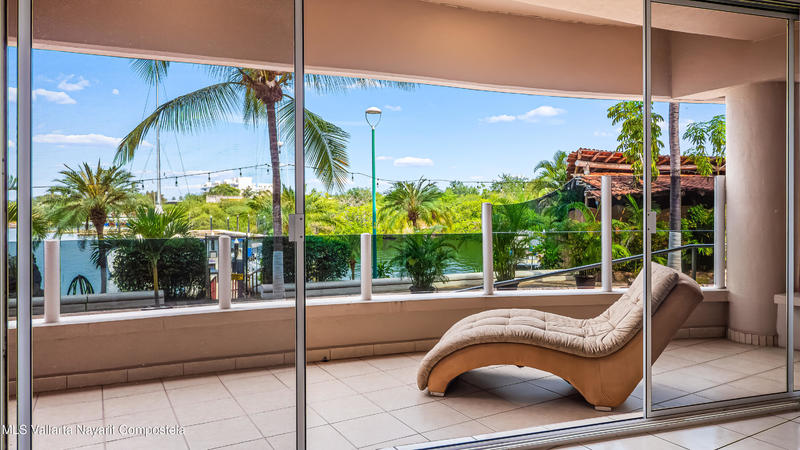 20251204230321008595000000 o